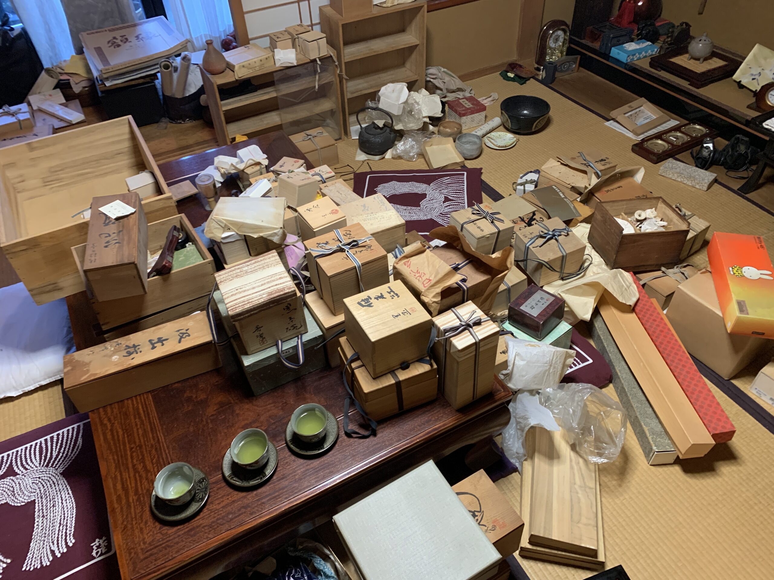 和室の桐箱・茶道具大量